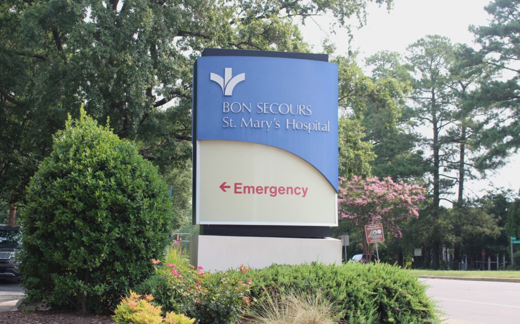 St. Mary’s Hospital, operated by Bon Secours Mercy Health, in Richmond, Va. (Sarah Vogelsong / Virginia Mercury)